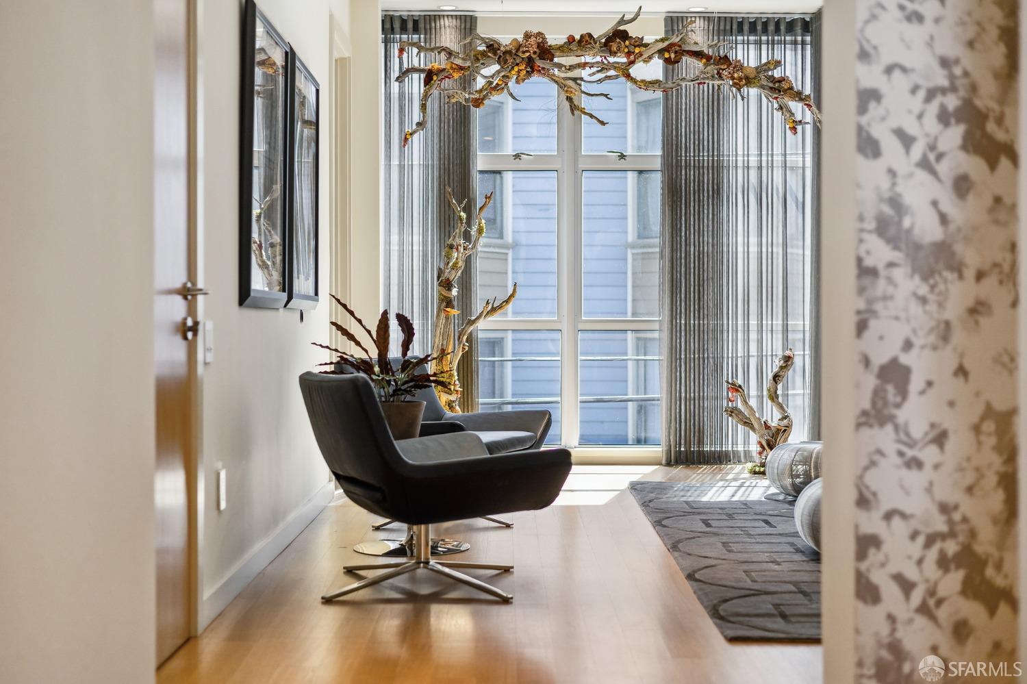 Photo #17: 423910431 Listing 