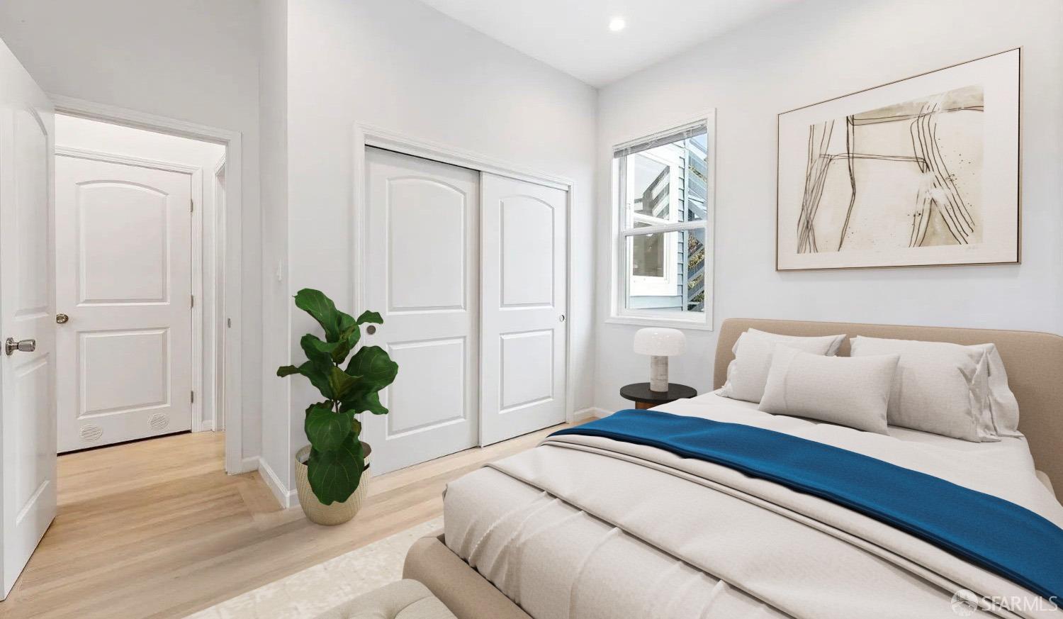 Detail Gallery Image 4 of 24 For 1742 La Salle Ave, San Francisco,  CA 94124 - 4 Beds | 2 Baths