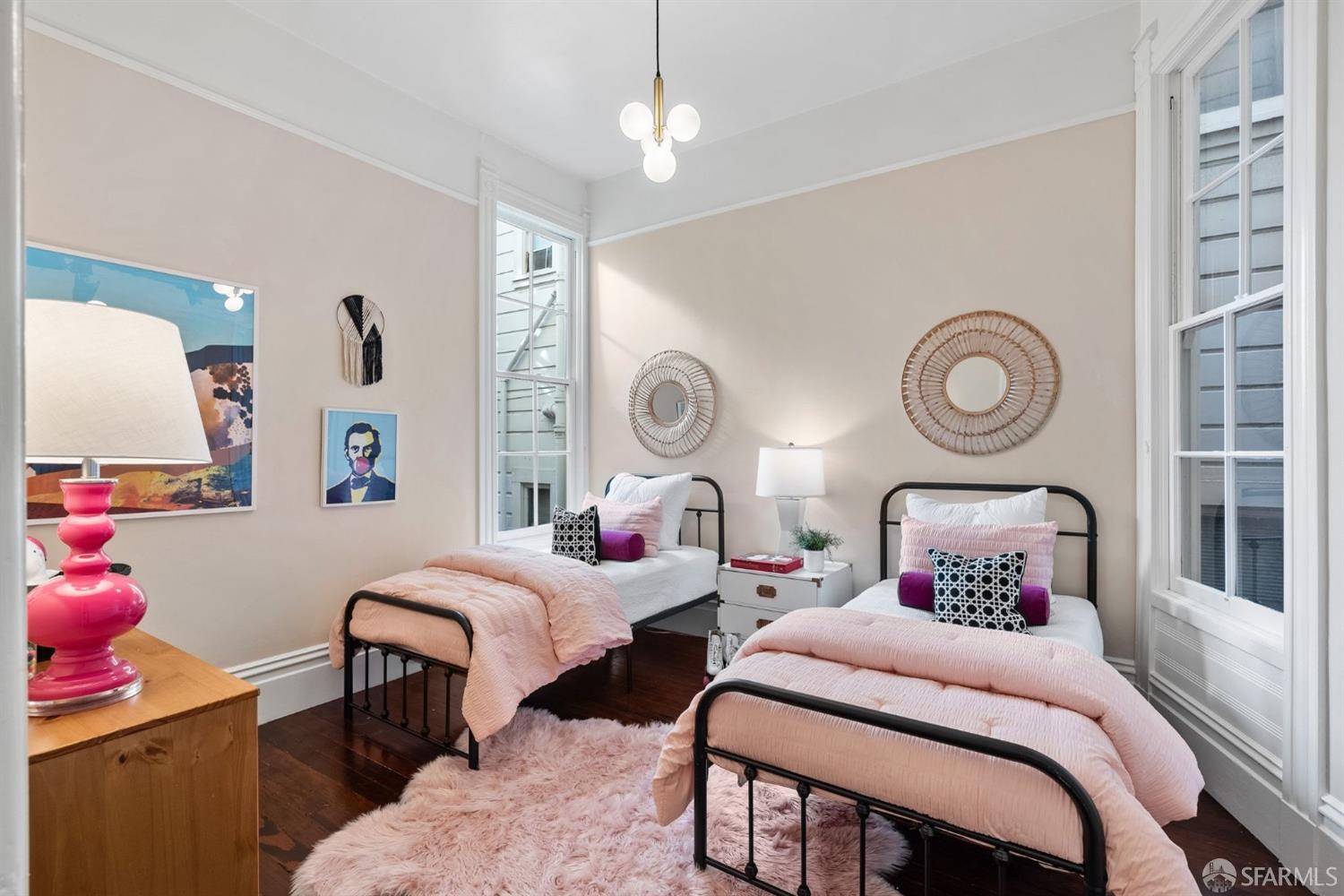 Photo #13: 423909014 Listing 