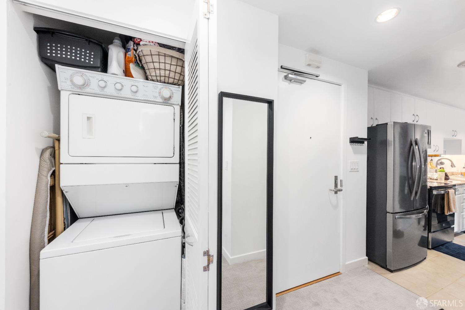 Photo #16: 423910537 Listing 