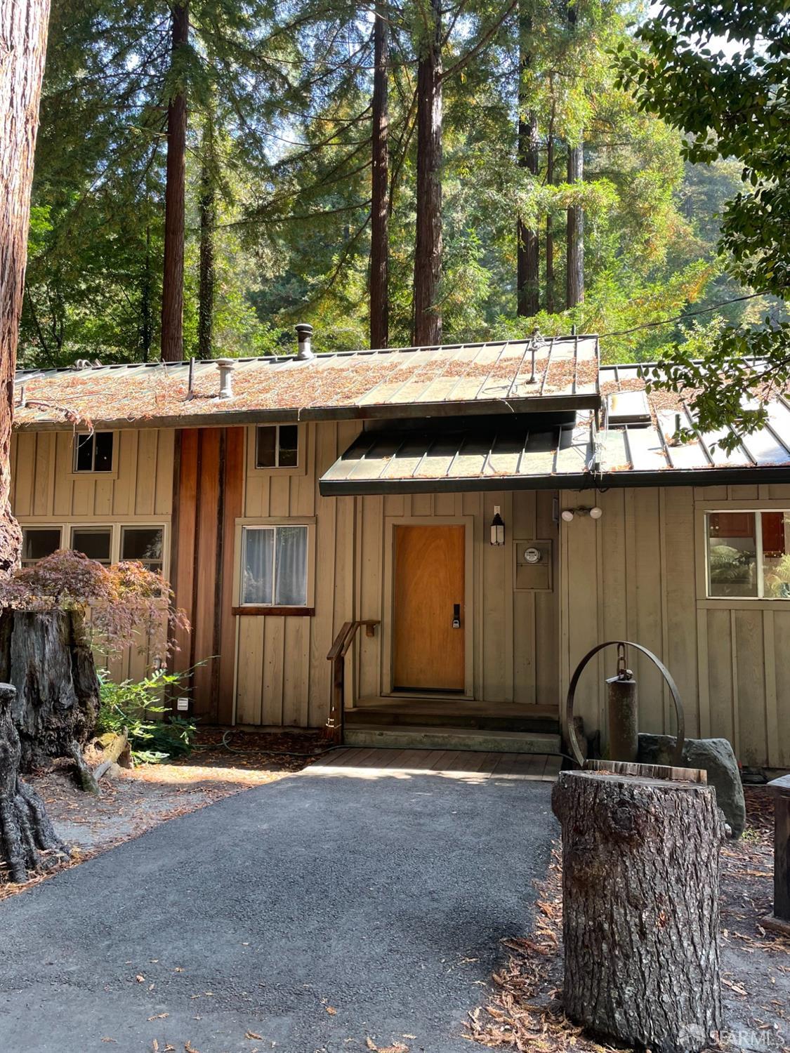 Madrone Avenue, Pescadero, California image 2