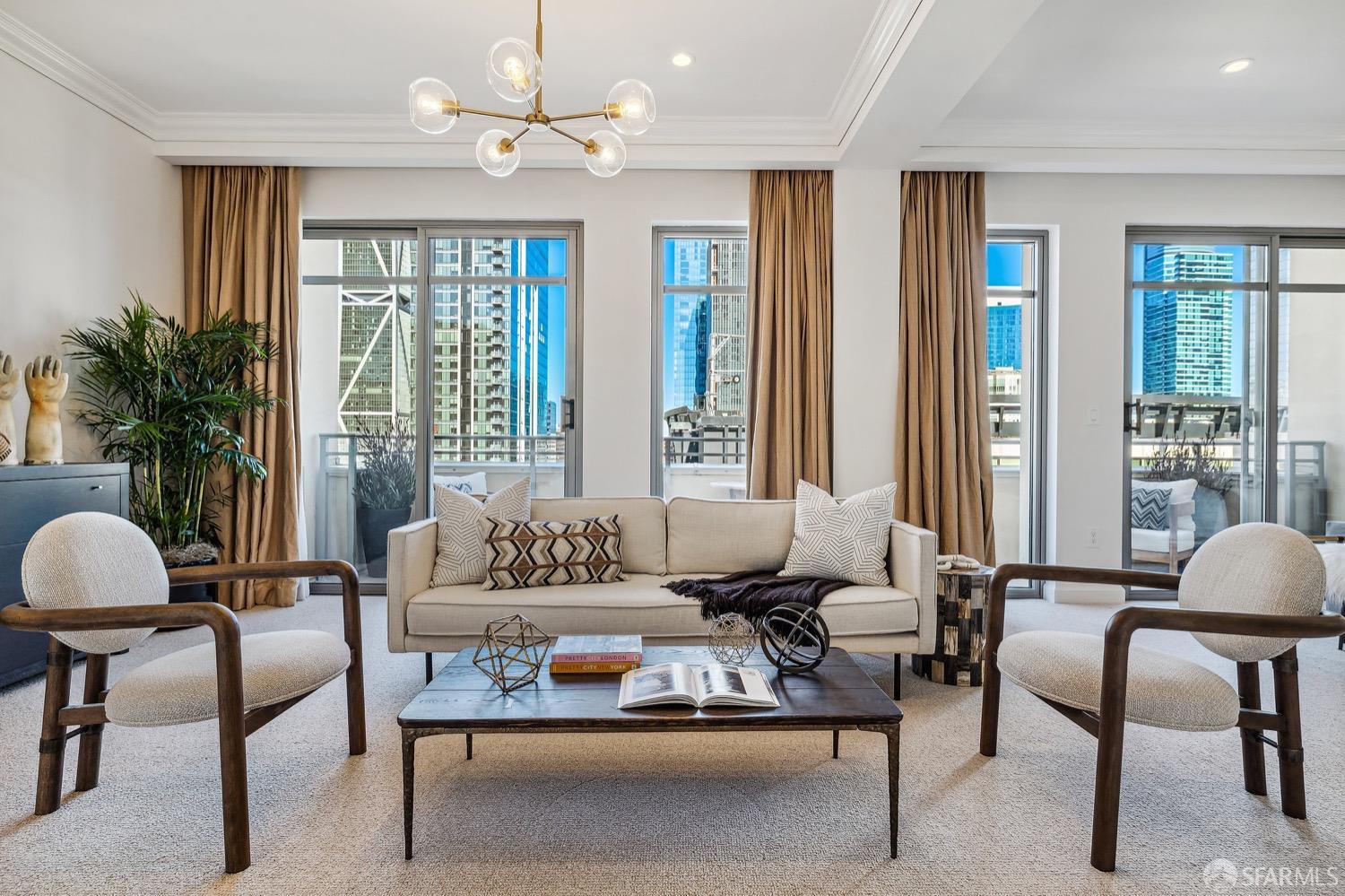 Photo #24: 423911368 Listing 