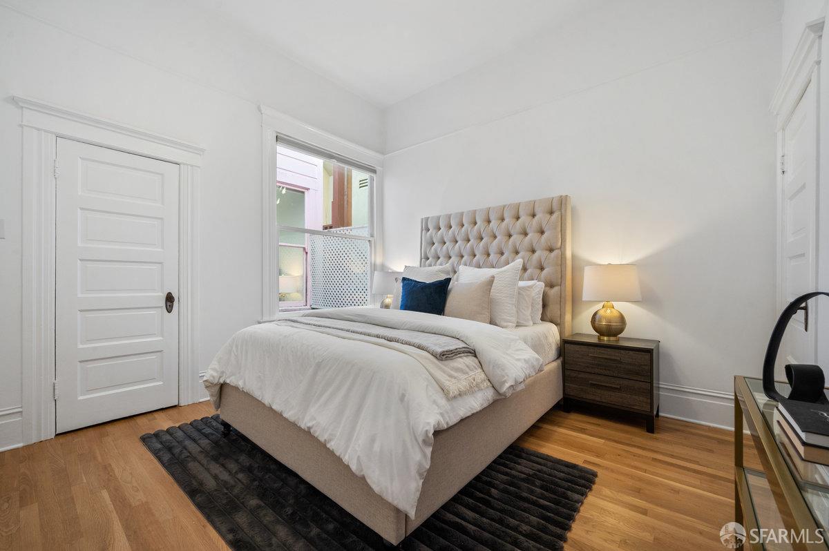 Photo #16: 423910819 Listing 