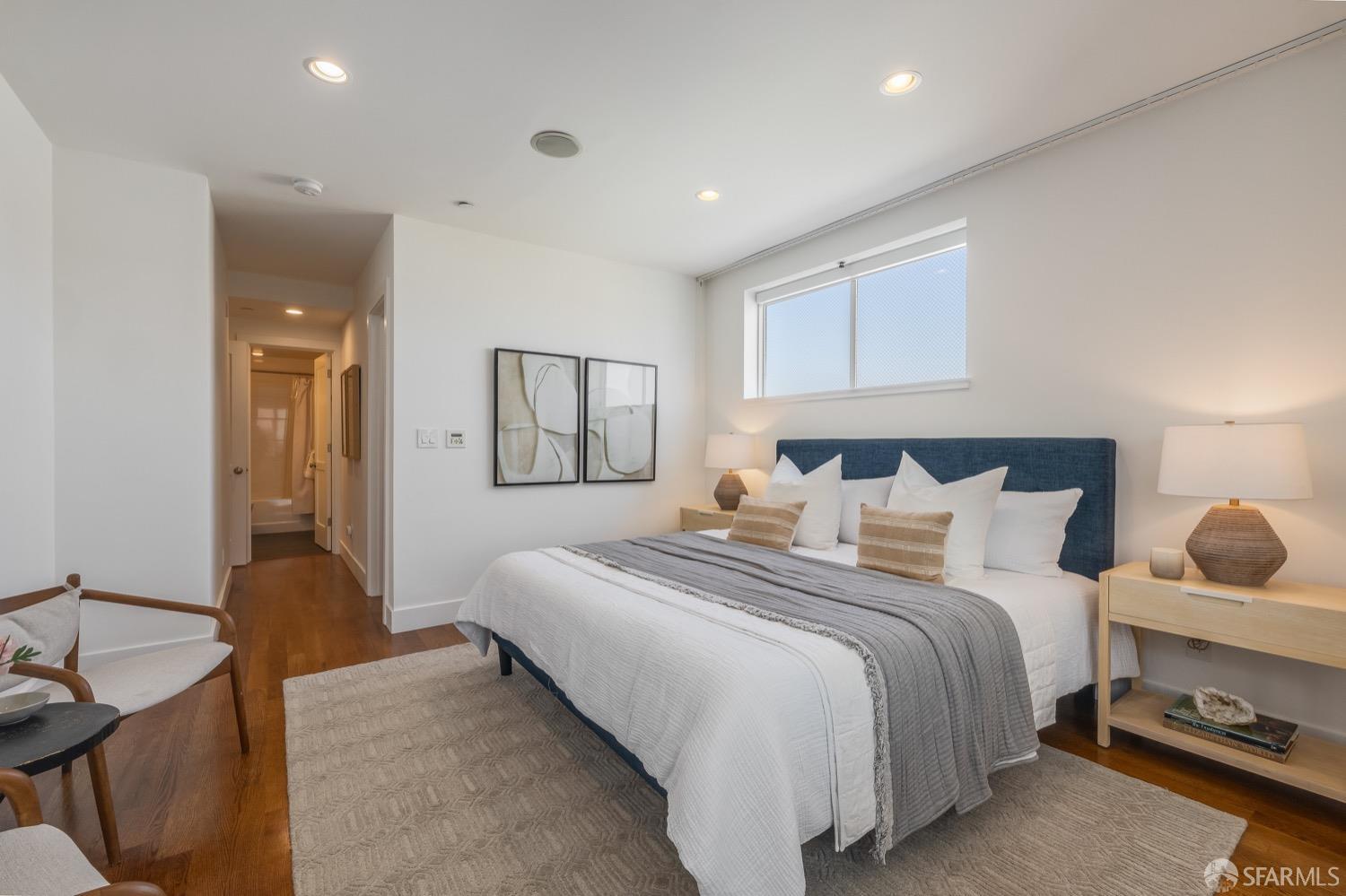 Photo #22: 423911735 Listing 
