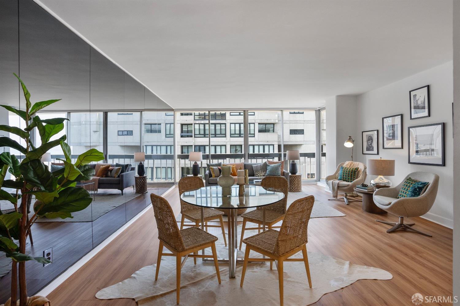 Photo #13: 423911666 Listing 