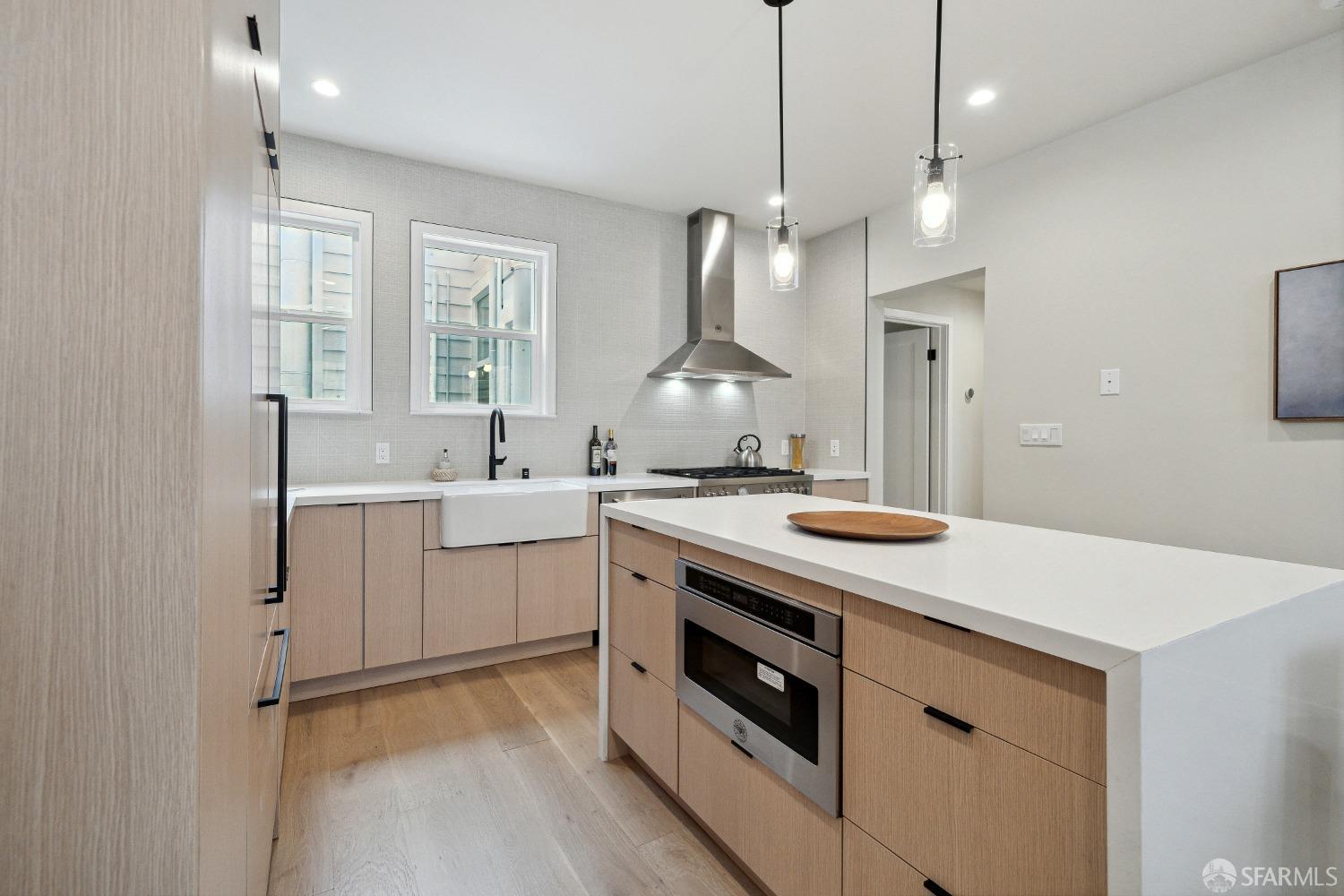Photo #5: 423912491 Listing 