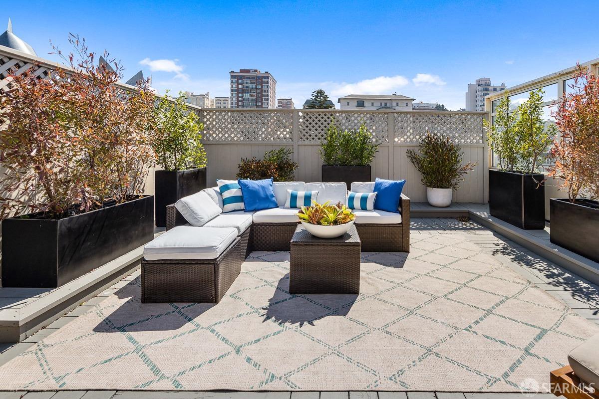 Photo #26: 423911995 Listing 