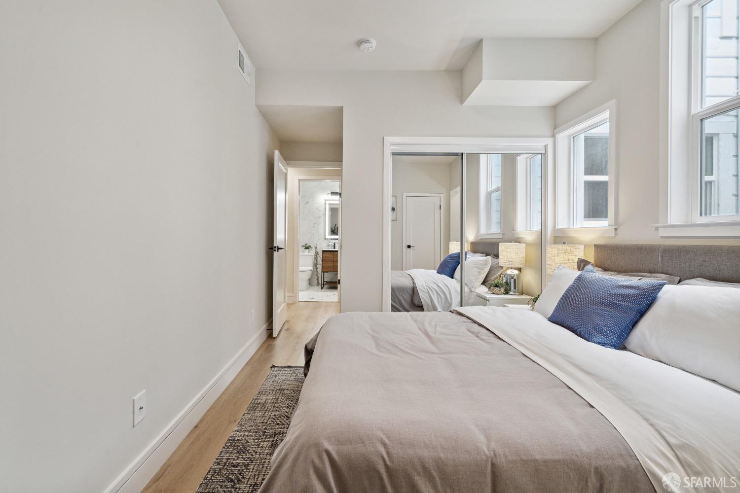 Photo #14: 423912491 Listing 