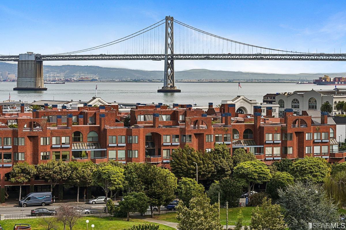Photo #28: 423912359 Listing 