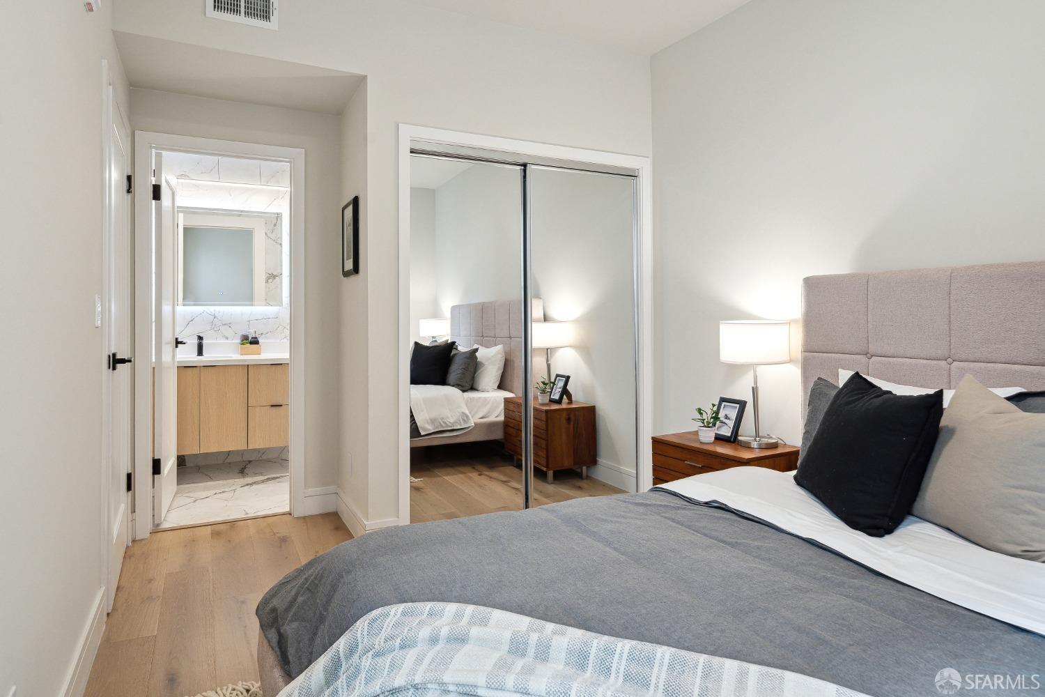 Photo #20: 423912491 Listing 