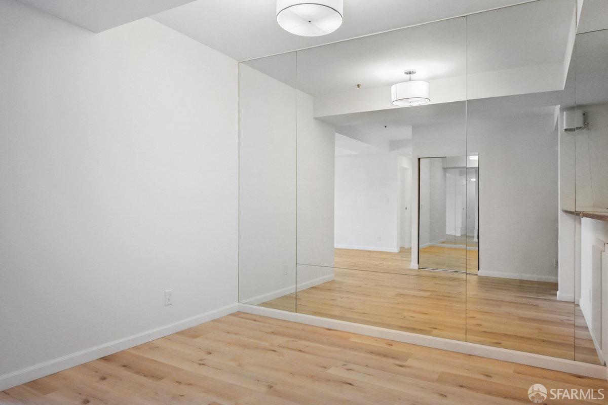 Photo #12: 423912897 Listing 