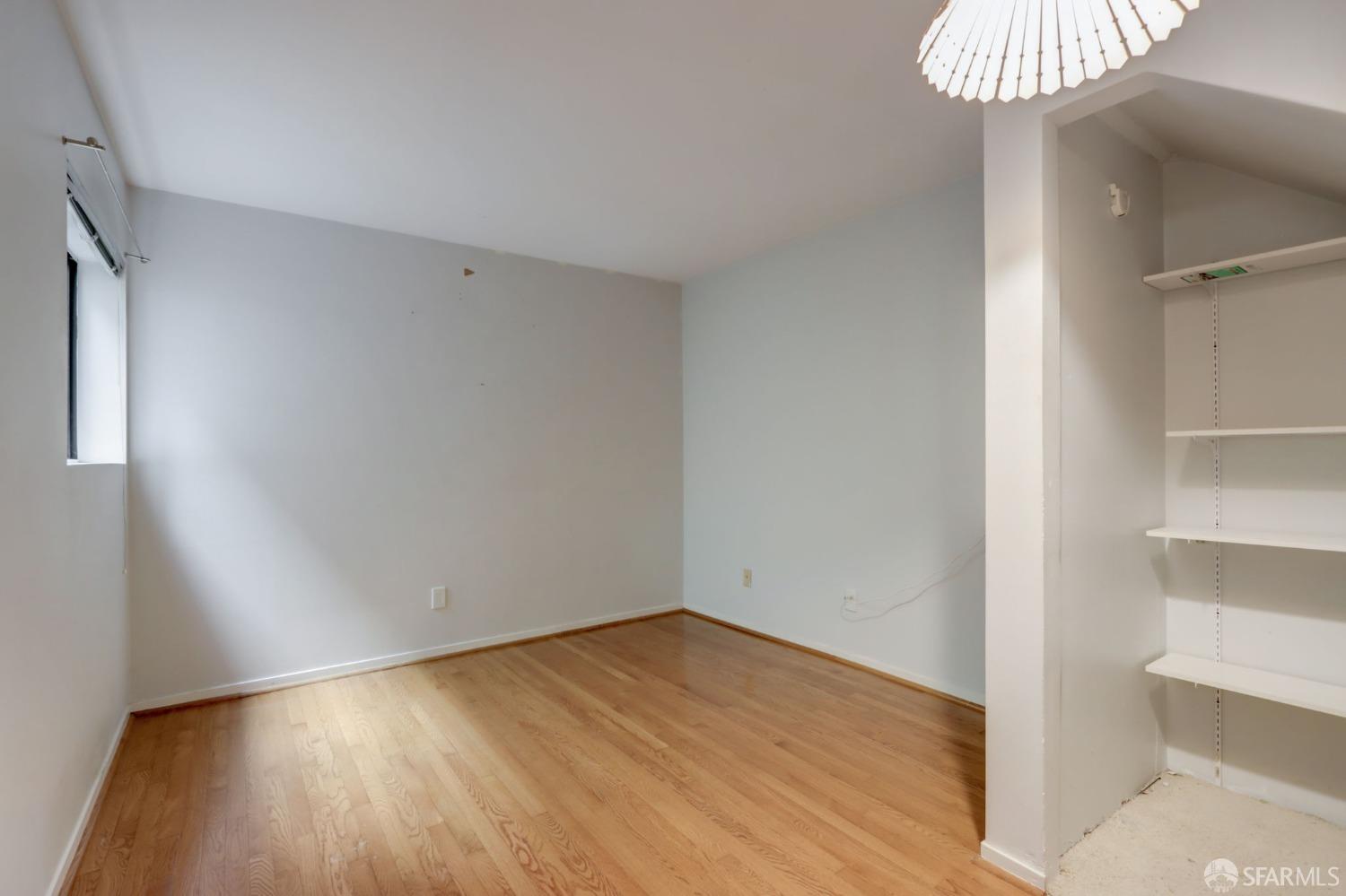 Photo #17: 423912727 Listing 