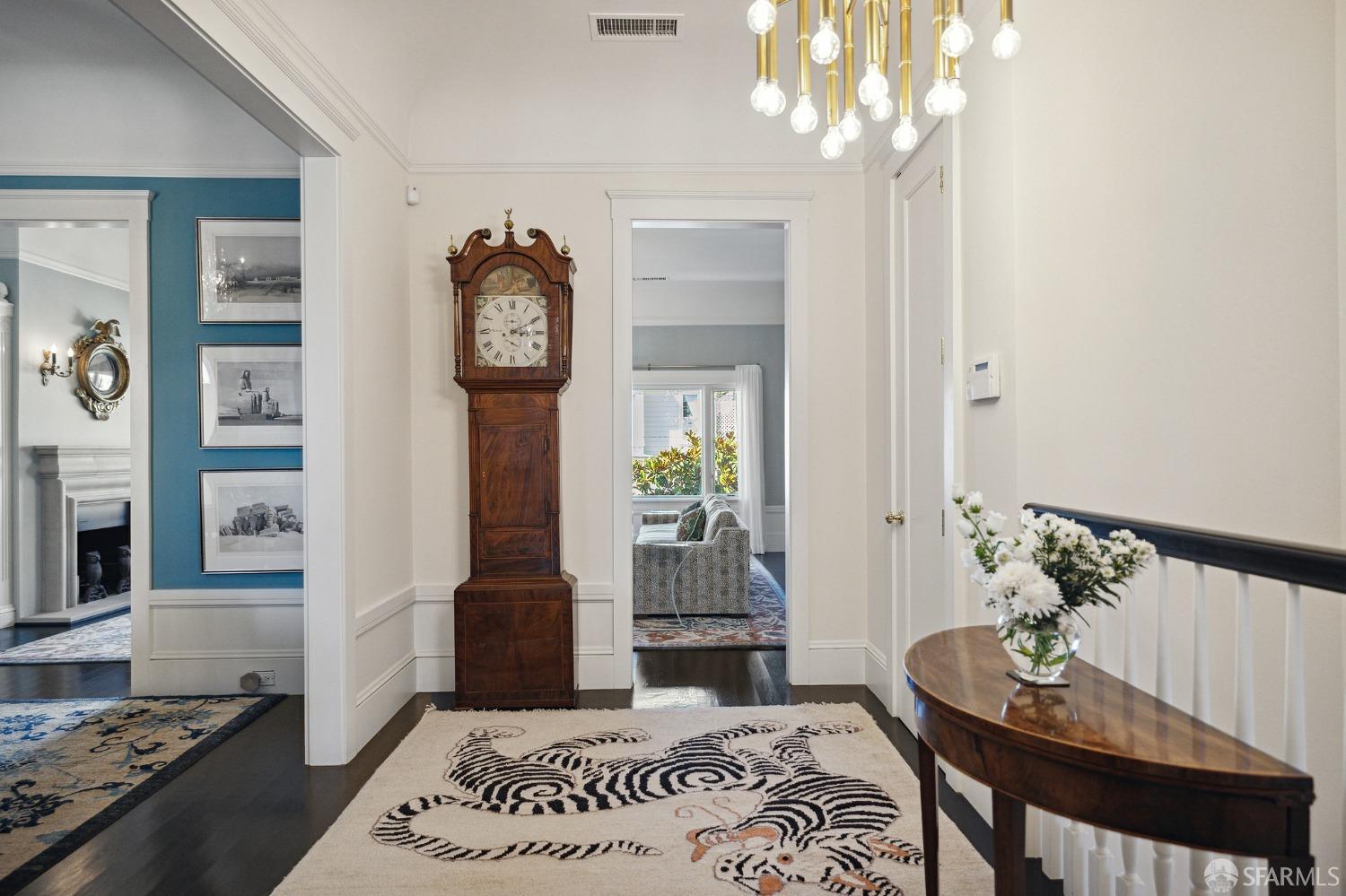 Photo #6: 423913557 Listing 