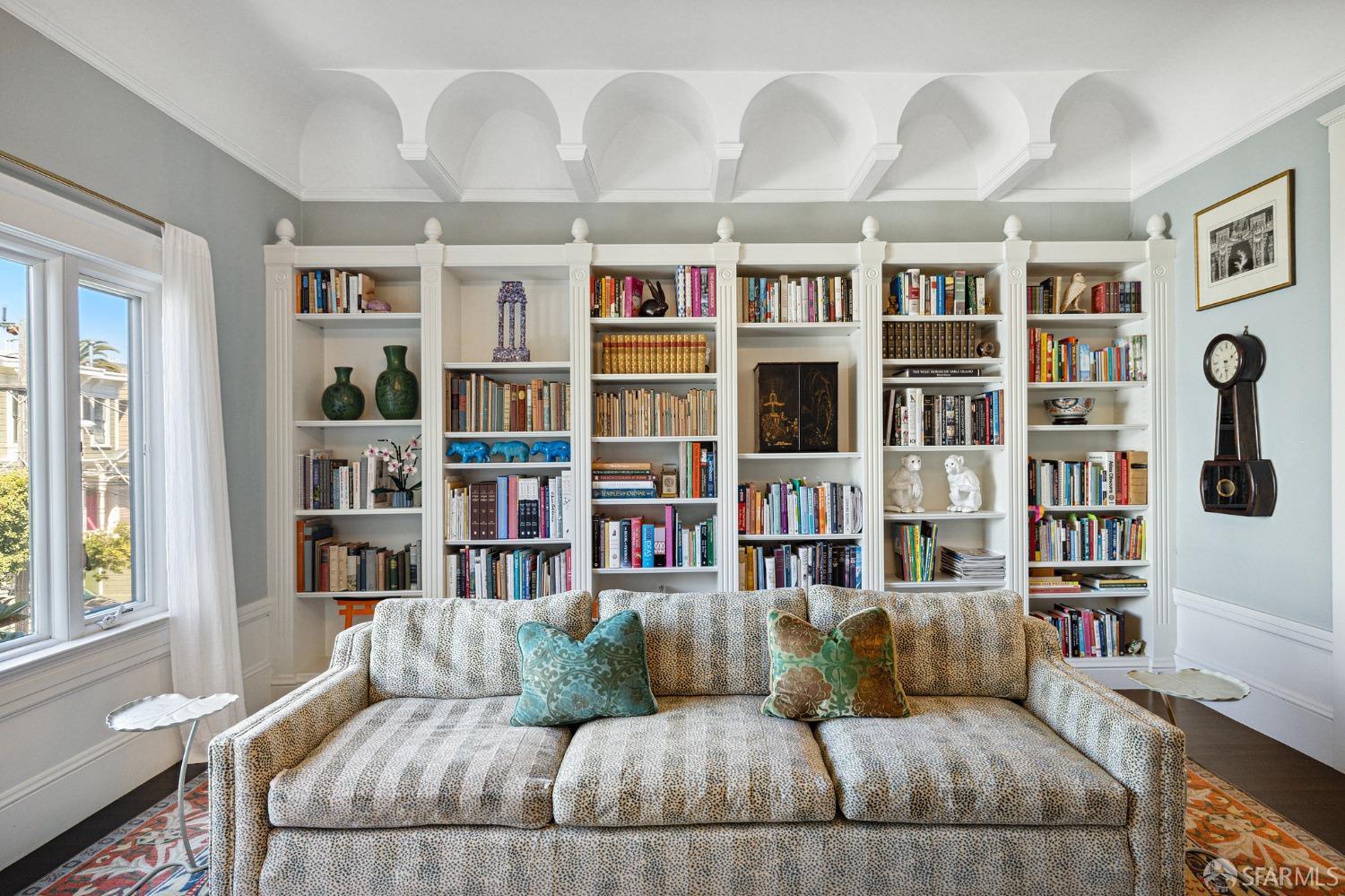 Photo #9: 423913557 Listing 