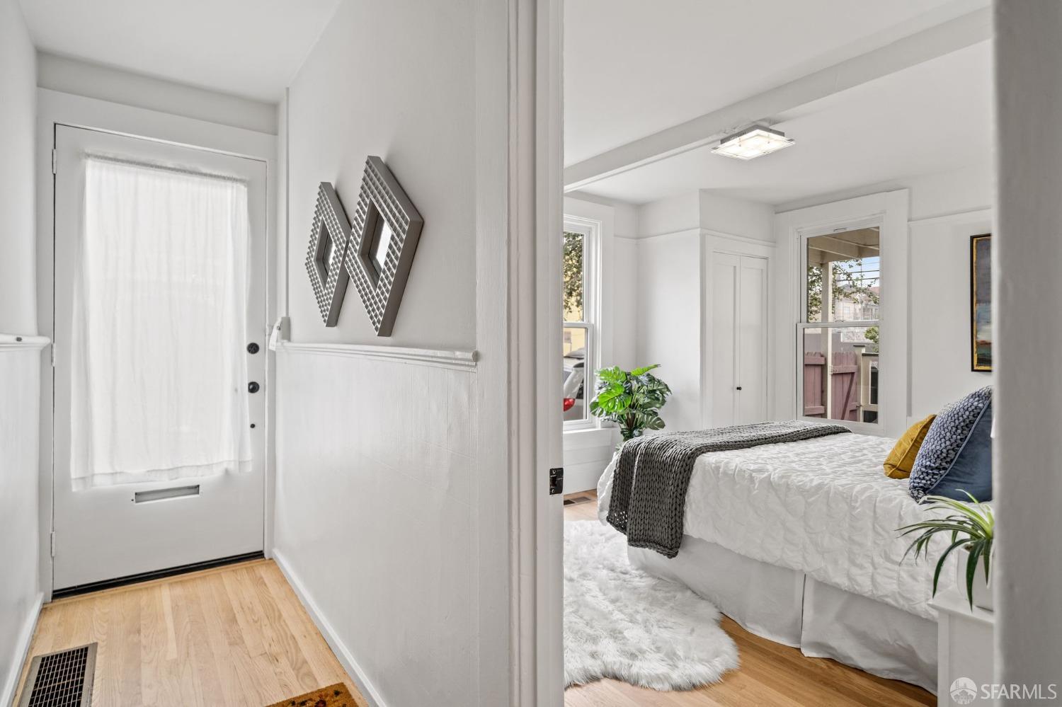 Photo #11: 423906965 Listing 