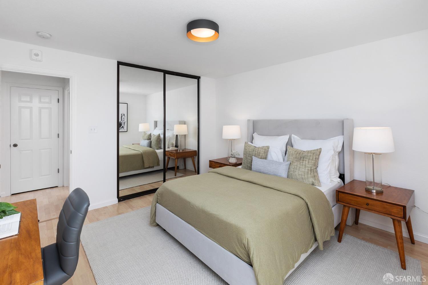 Photo #20: 423913673 Listing 
