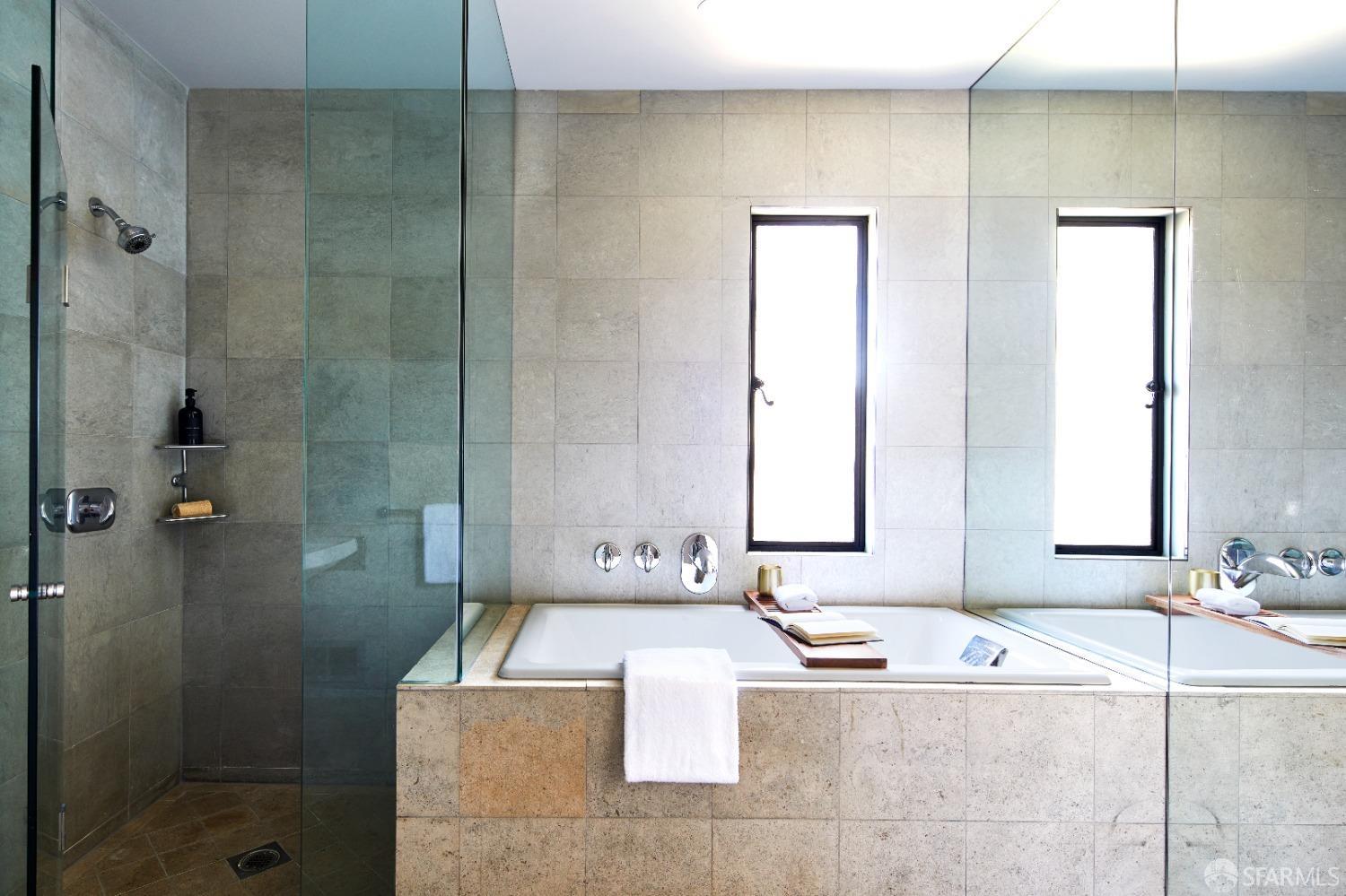 Photo #9: 423909179 Listing 