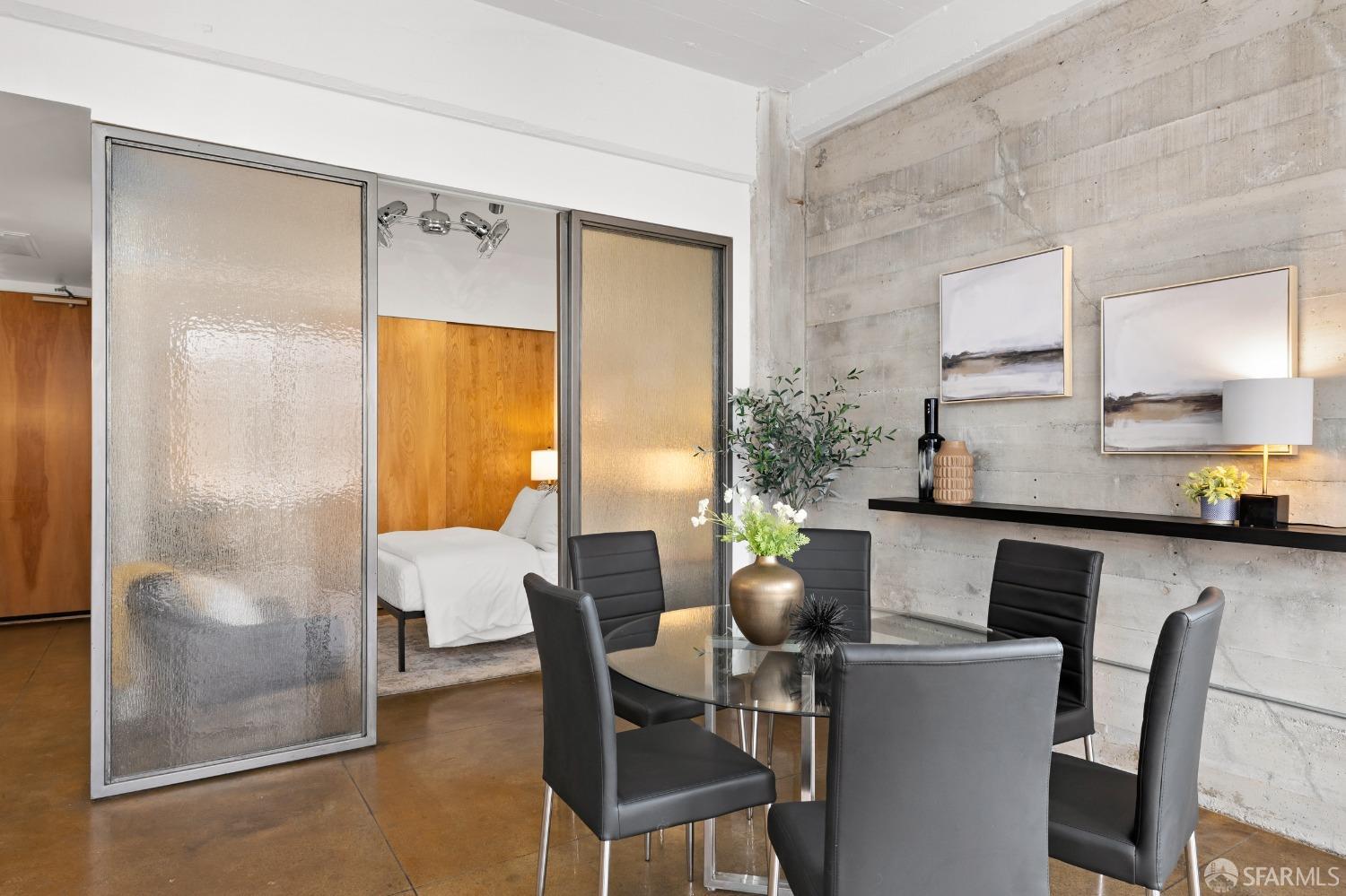 Photo #9: 423914891 Listing 