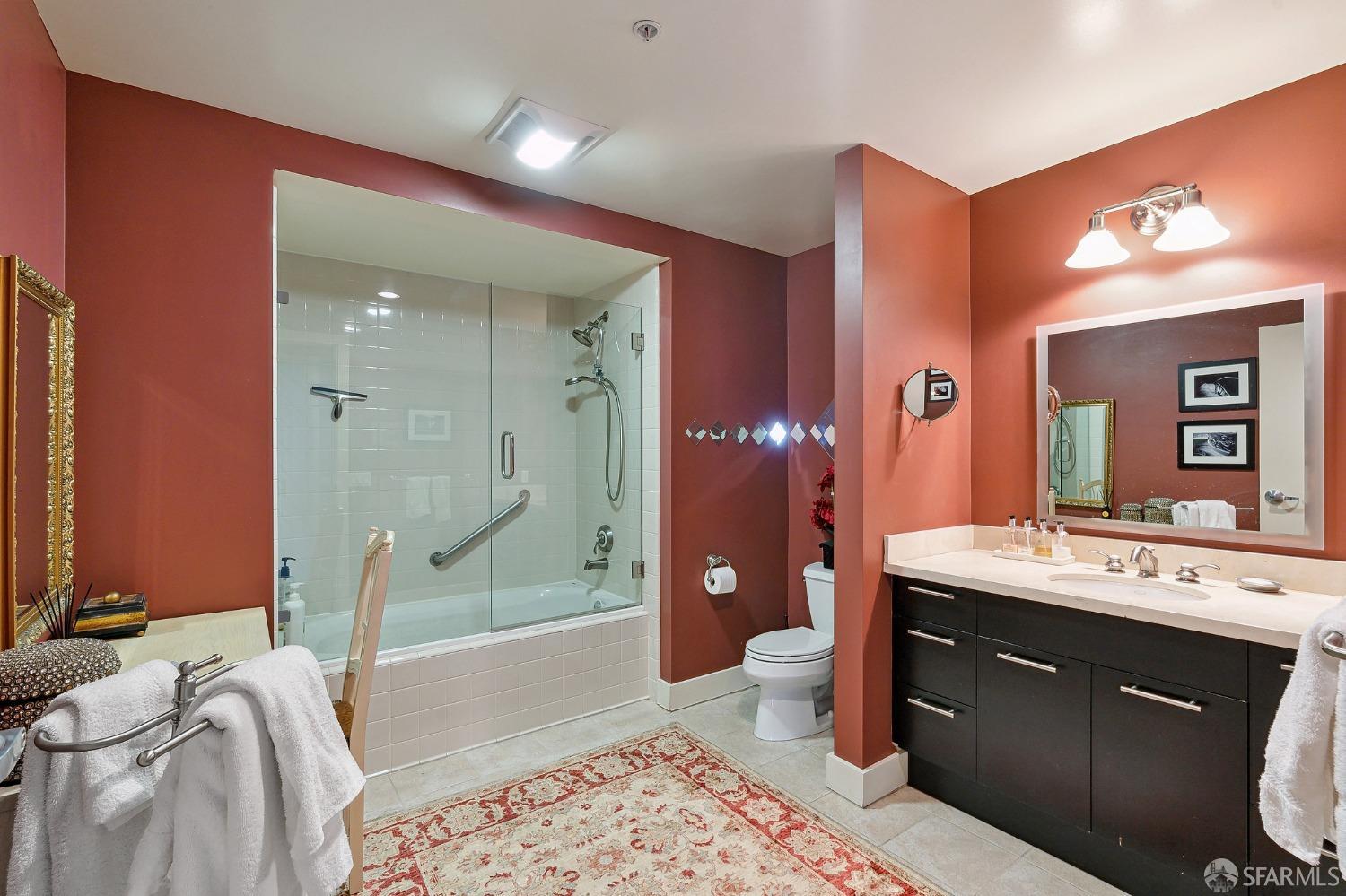 Photo #55: 423914886 Listing: Photo #55