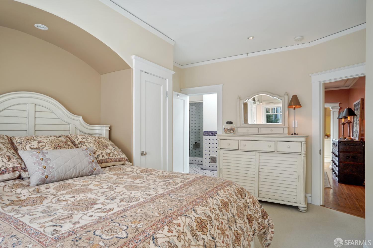 Photo #46: 423914054 Listing: Photo #46