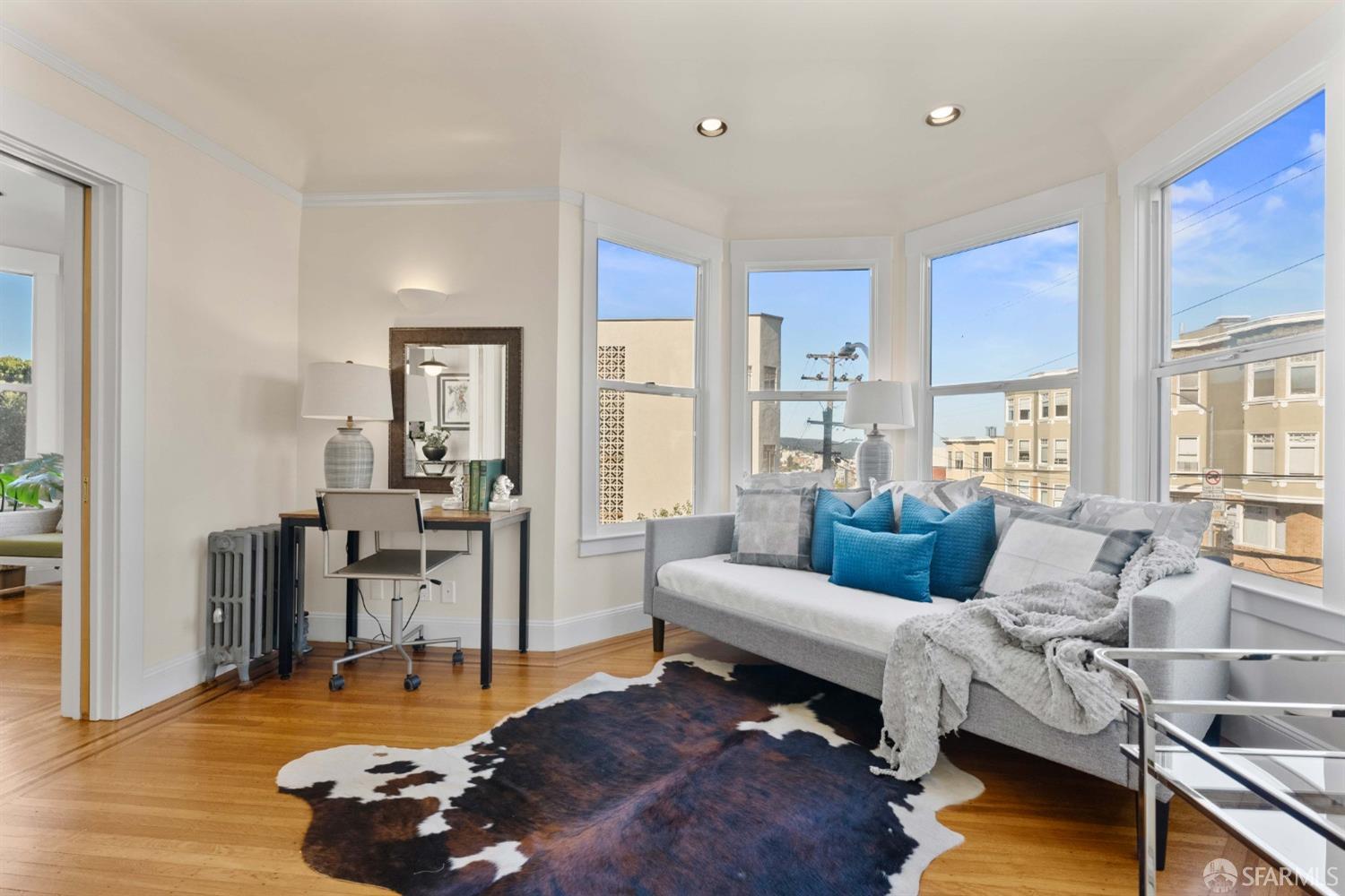 Photo #13: 423915613 Listing 