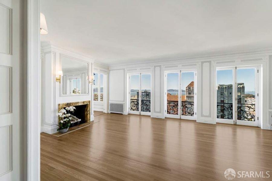 Detail Gallery Image 8 of 36 For 1960 Broadway St #7,  San Francisco,  CA 94109 - 3 Beds | 3 Baths
