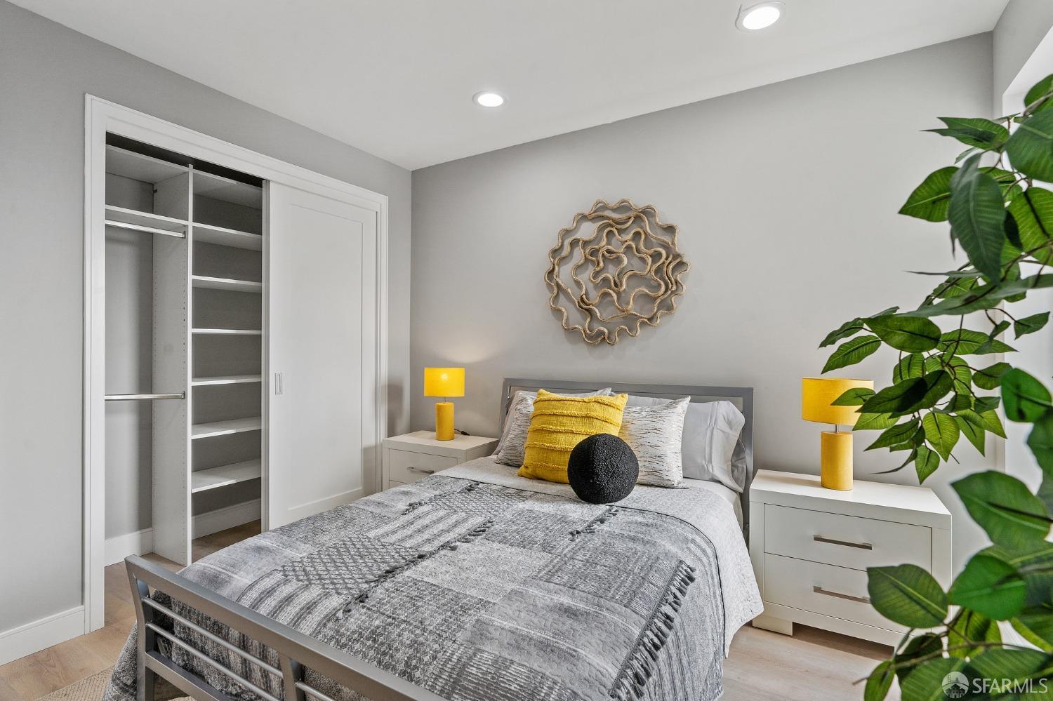Photo #23: 423916355 Listing 