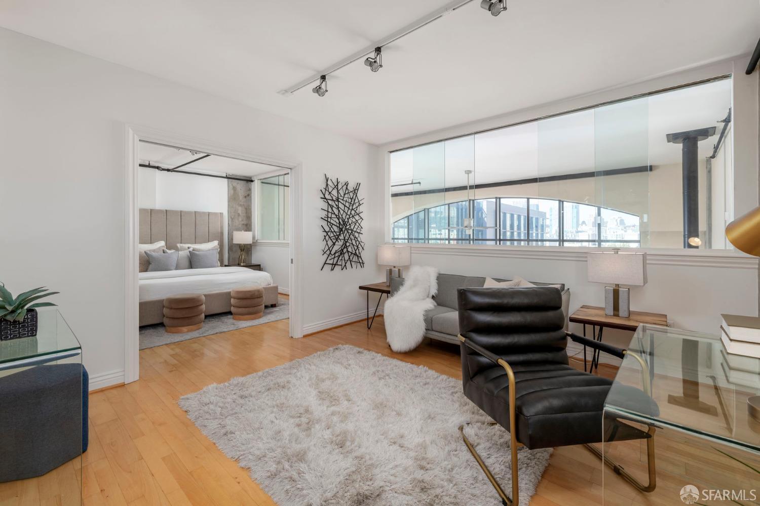 Photo #25: 423912505 Listing 