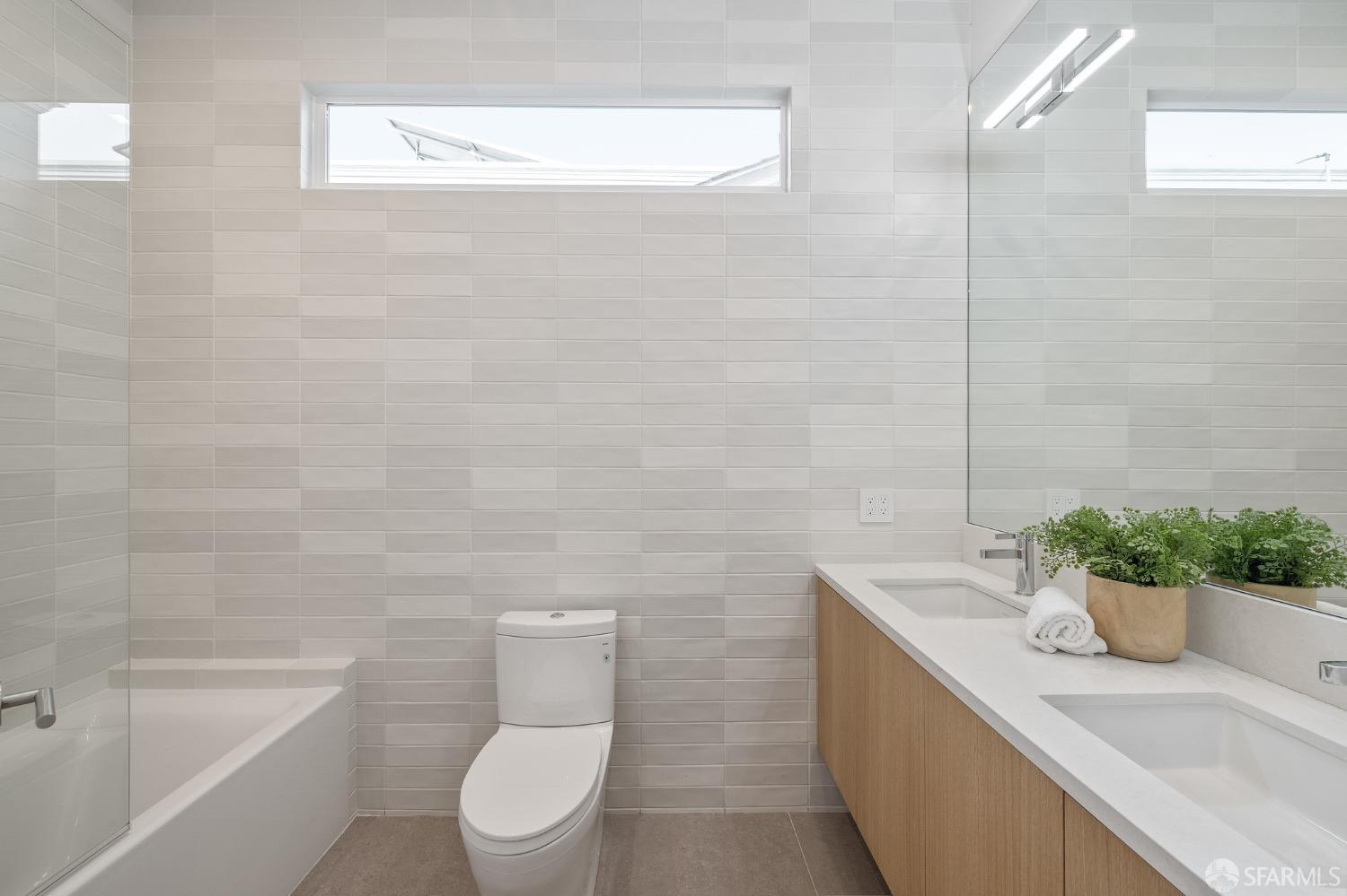 Photo #19: 423916111 Listing 