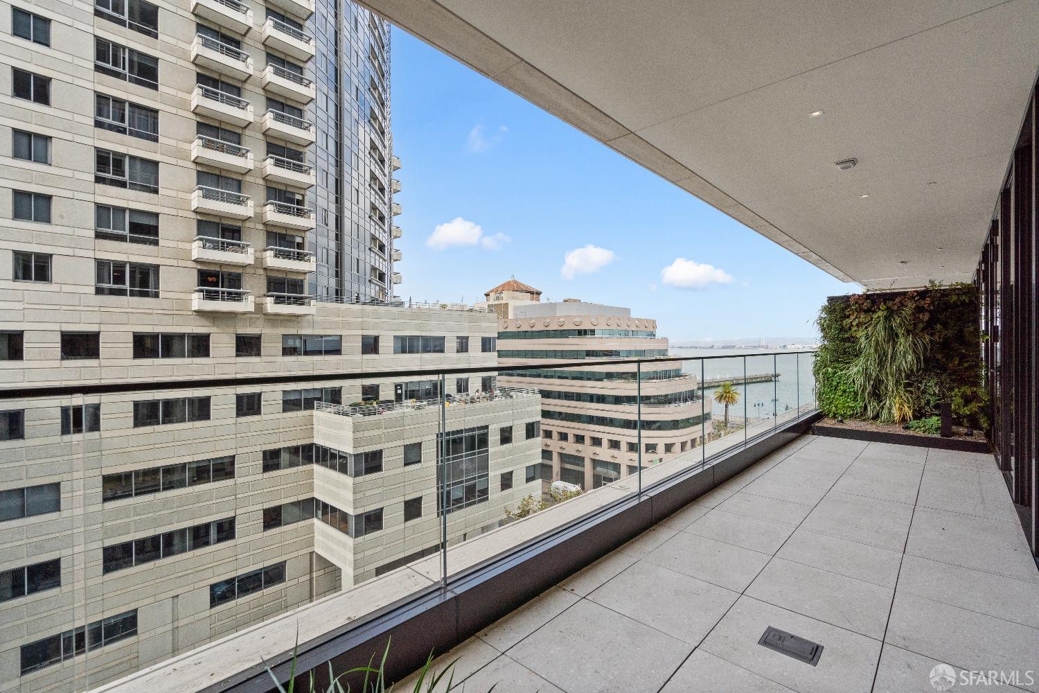 Photo #17: 423913513 Listing 