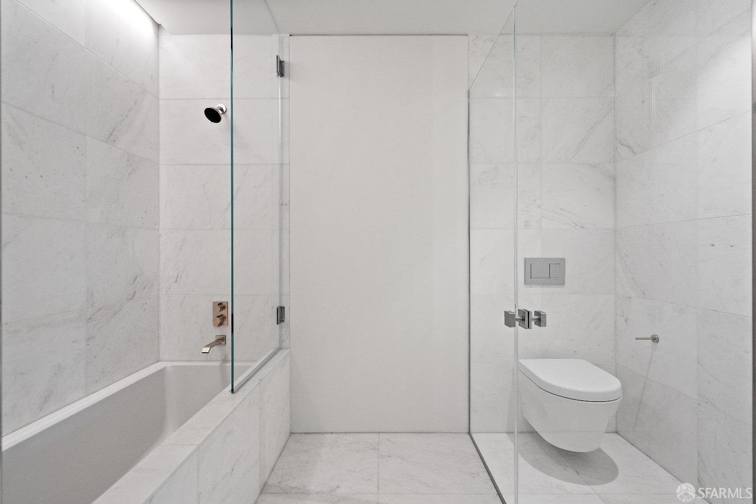 Photo #12: 423913513 Listing 