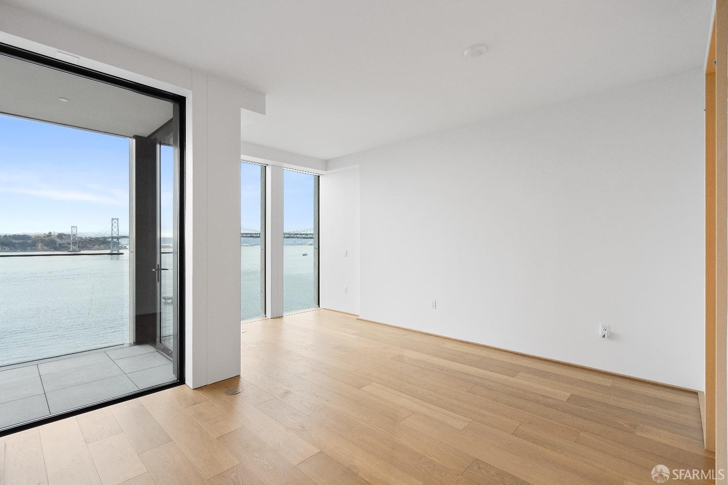 Photo #19: 423914489 Listing 