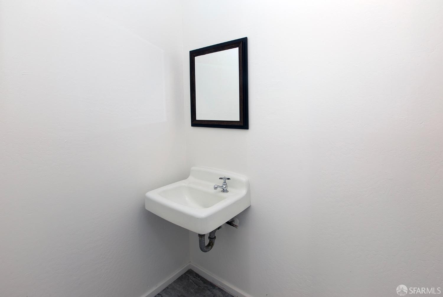Detail Gallery Image 16 of 16 For 1584 Wallace Ave, San Francisco,  CA 94124 - – Beds | – Baths