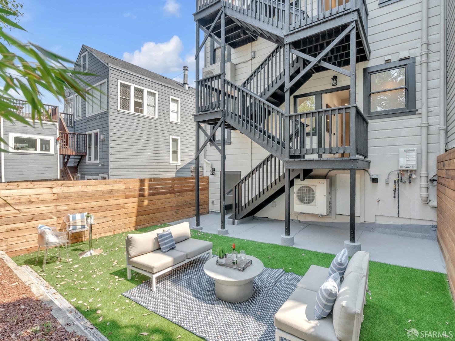 Photo #23: 423917077 Listing 