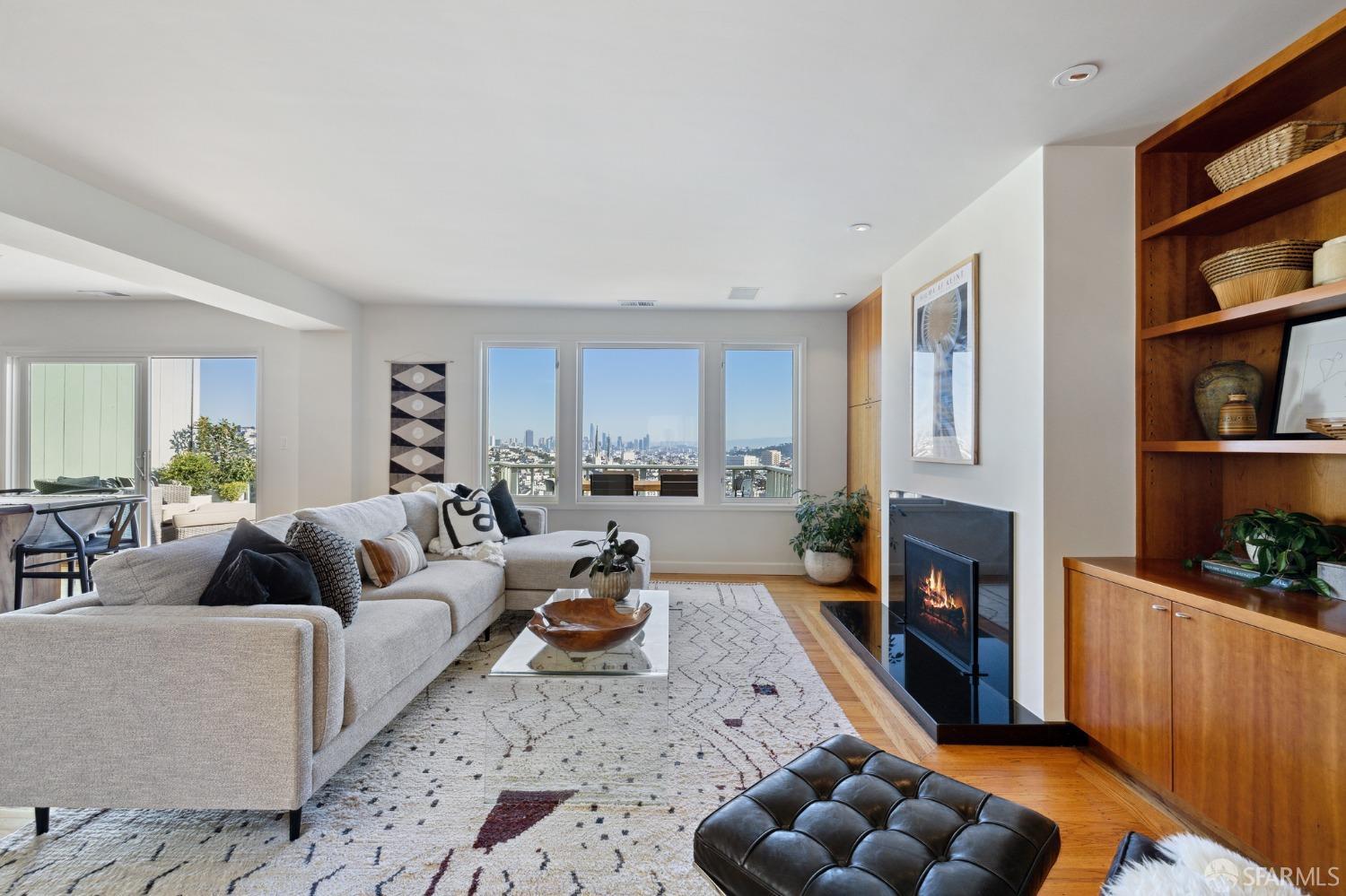 Detail Gallery Image 1 of 1 For 280 Randall St, San Francisco,  CA 94131 - 3 Beds | 2 Baths