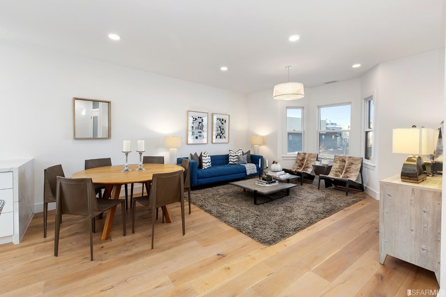 Photo #2: 423917998 Listing 