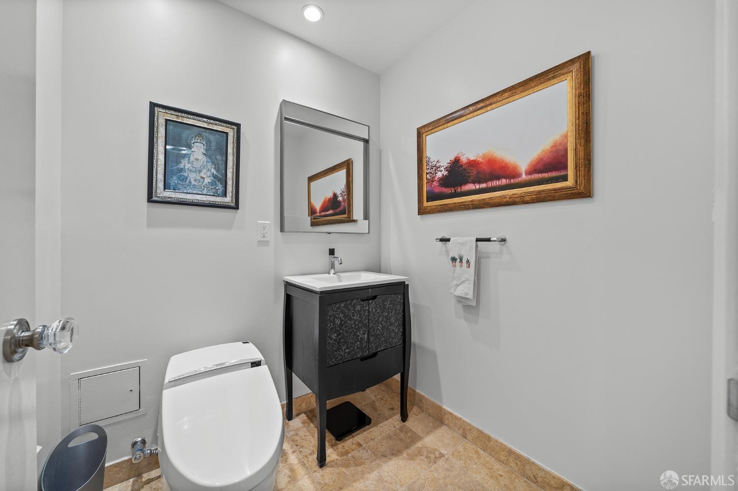 Photo #27: 423918874 Listing 
