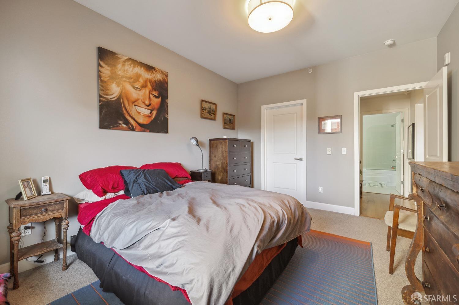 Photo #21: 423920065 Listing 