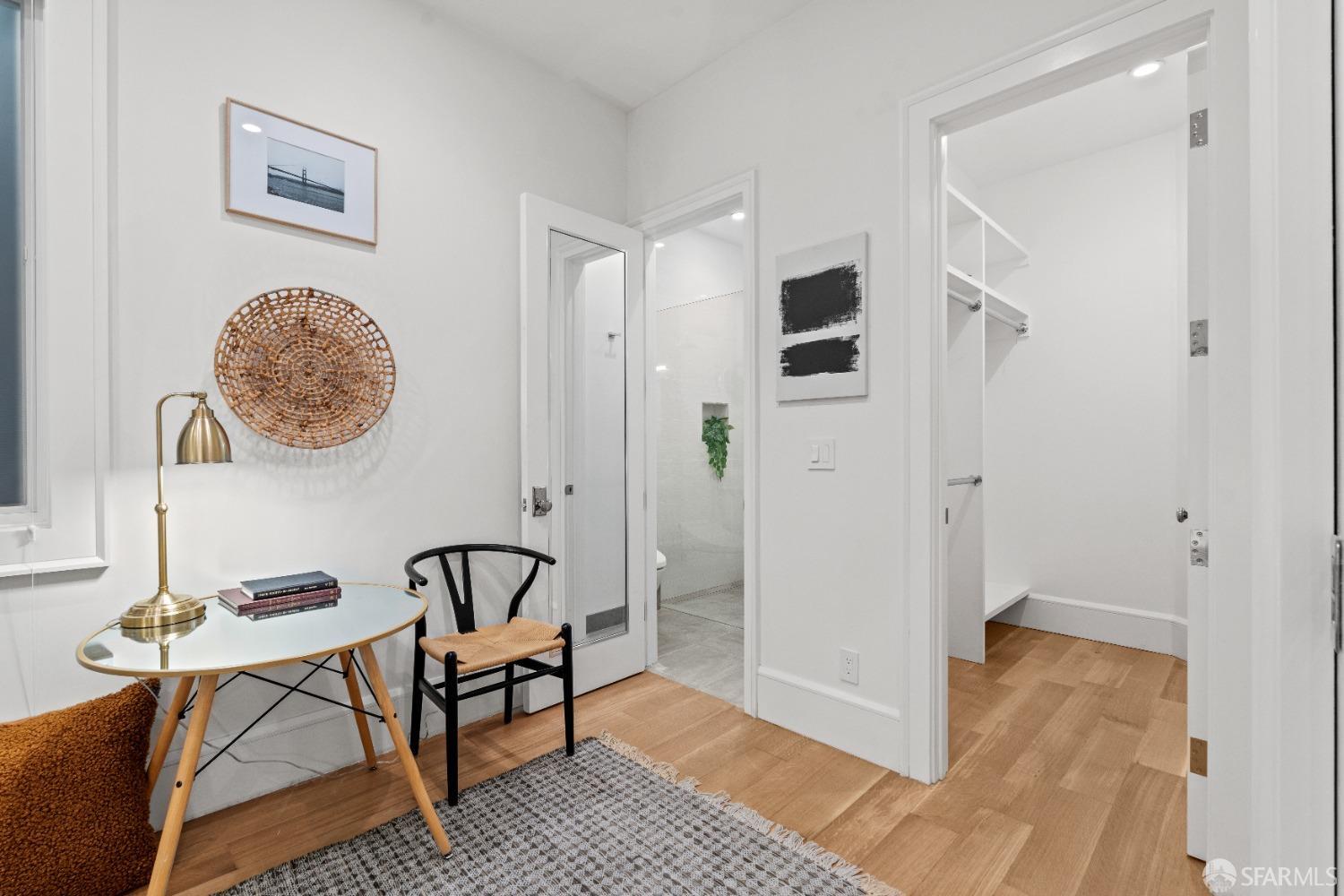 Photo #32: 423755237 Listing 