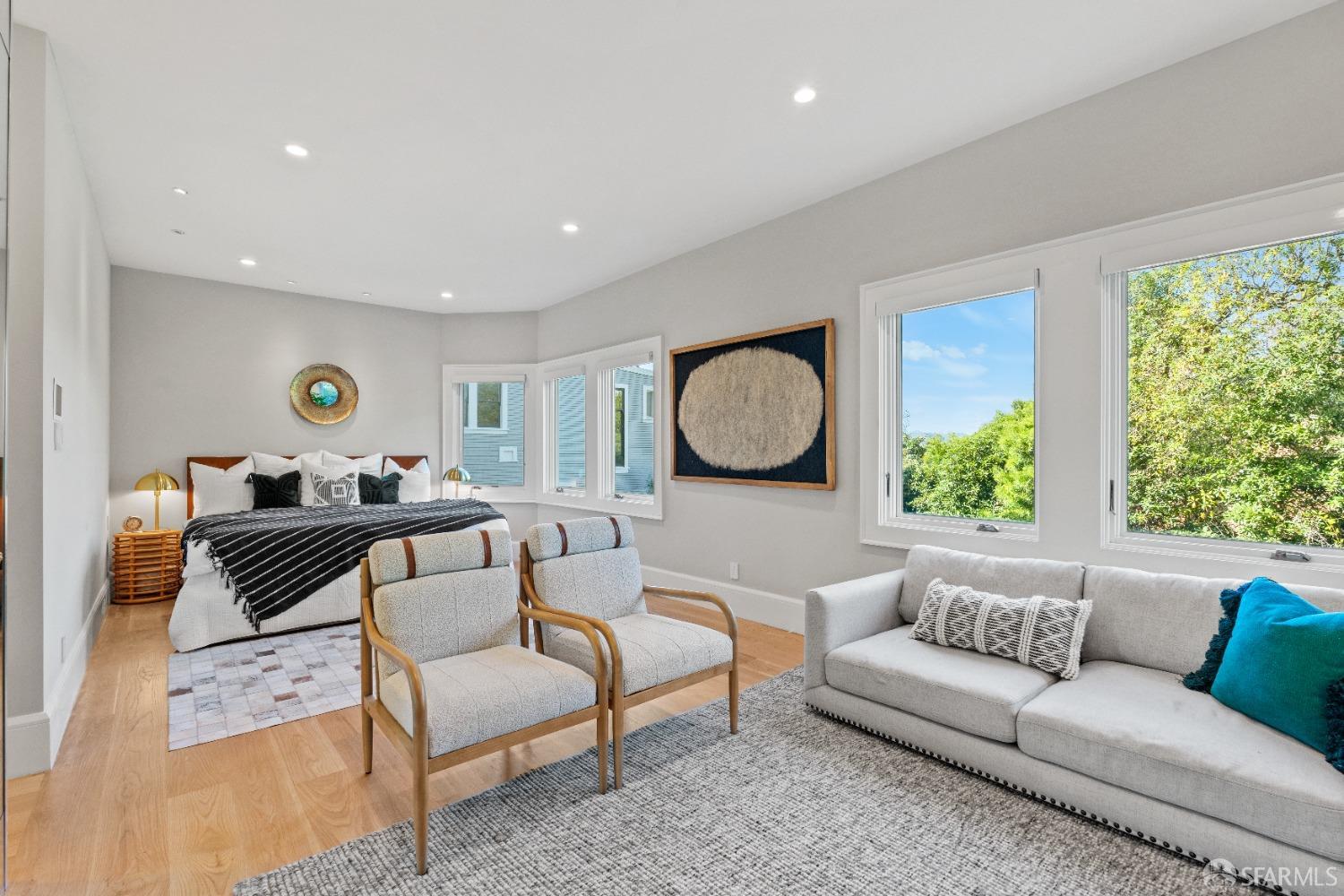 Photo #15: 423755237 Listing 