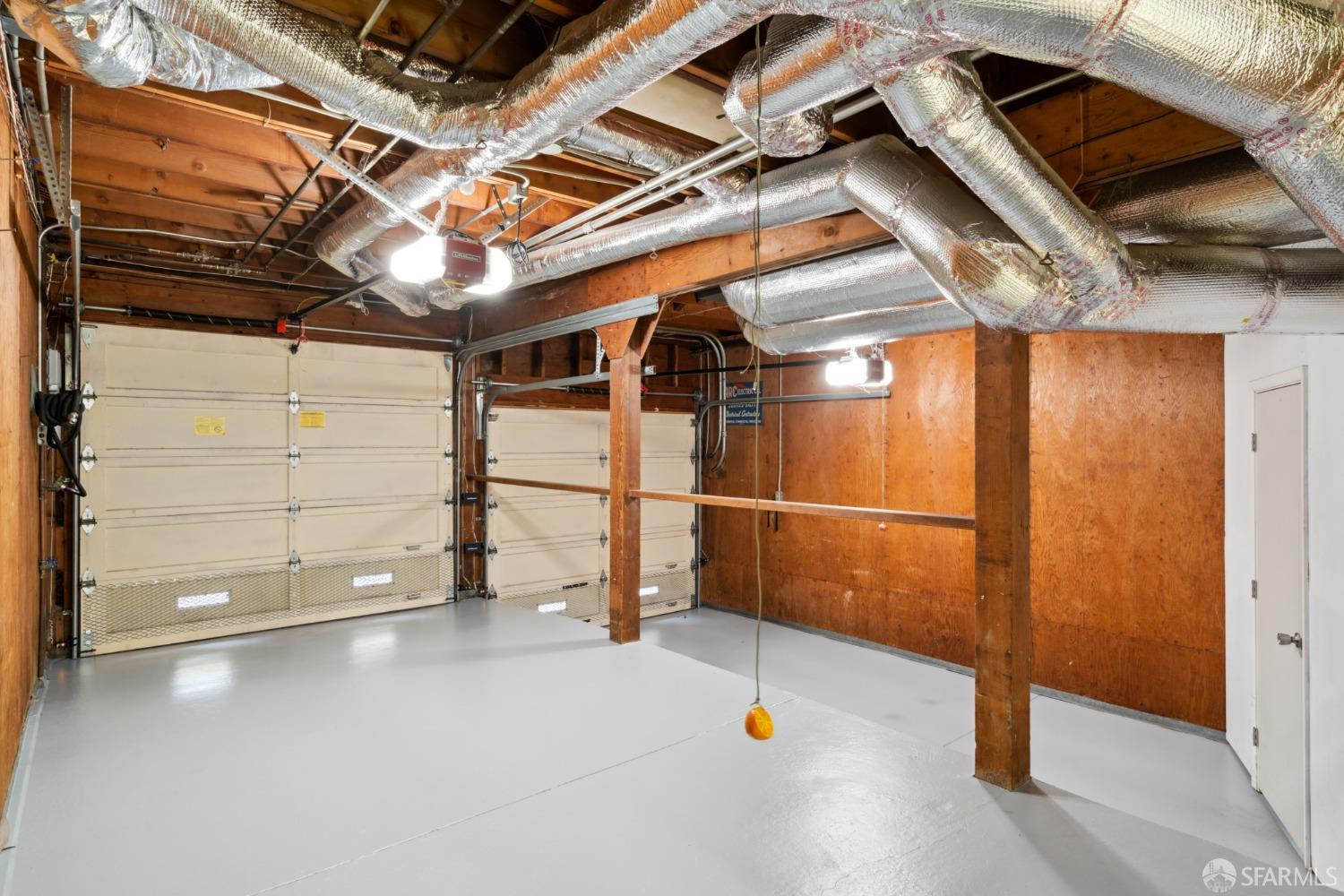 Photo #29: 423920685 Listing 
