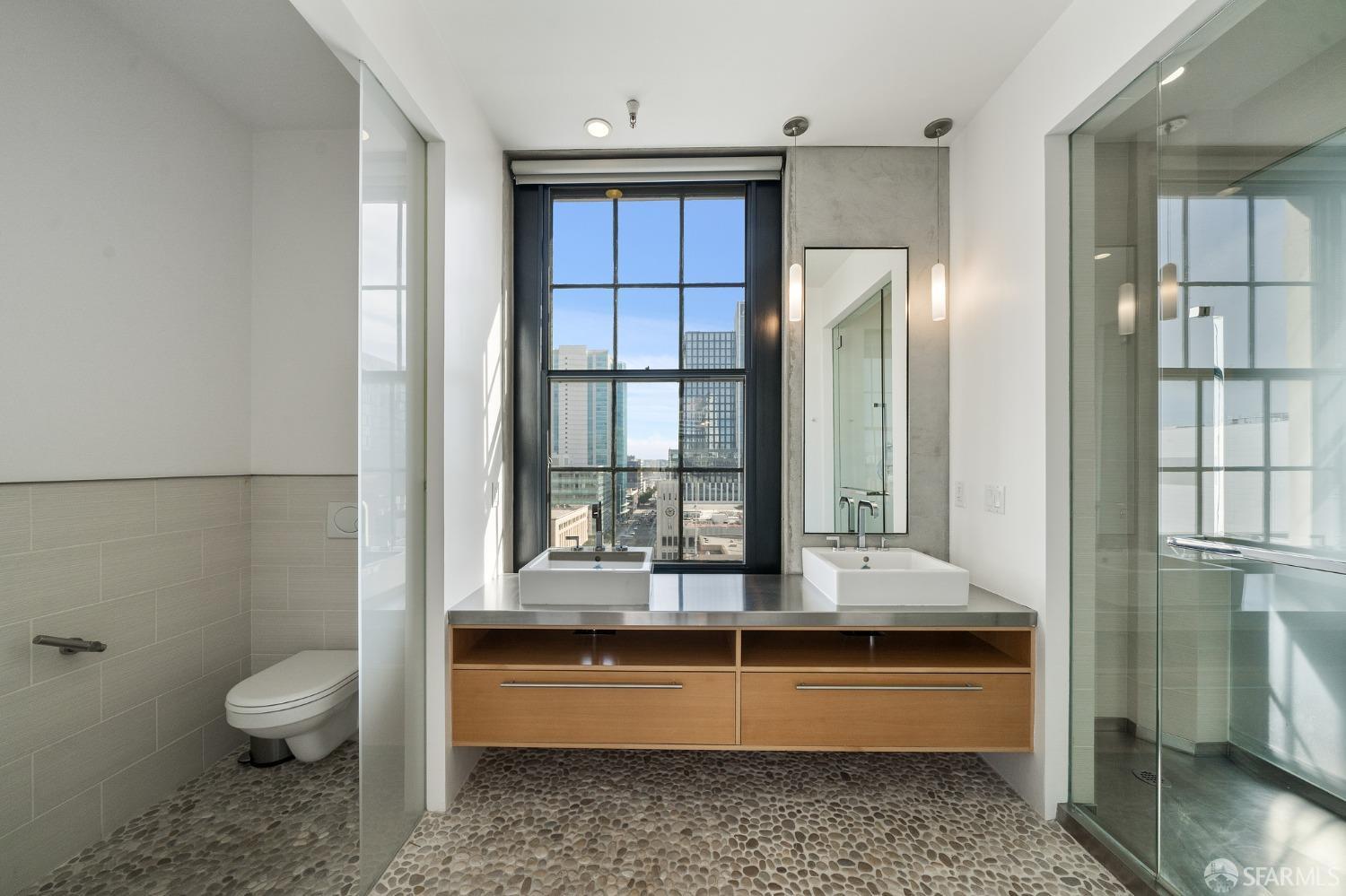 Detail Gallery Image 35 of 64 For 2 Mint Plz #1001,  San Francisco,  CA 94103 - 4 Beds | 3 Baths