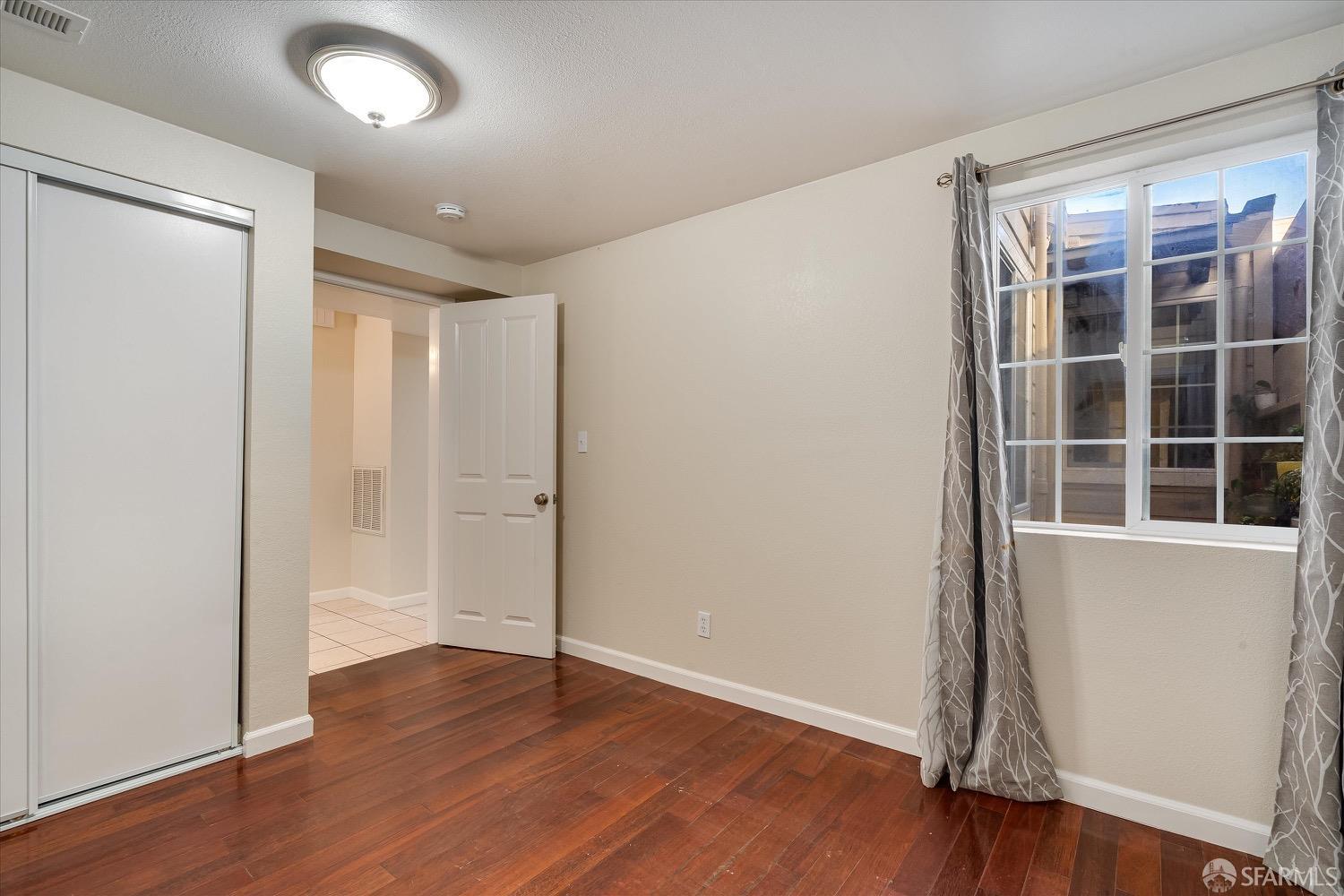 Detail Gallery Image 32 of 72 For 1251 48th Ave #1253,  San Francisco,  CA 94122 - 6 Beds | 3 Baths