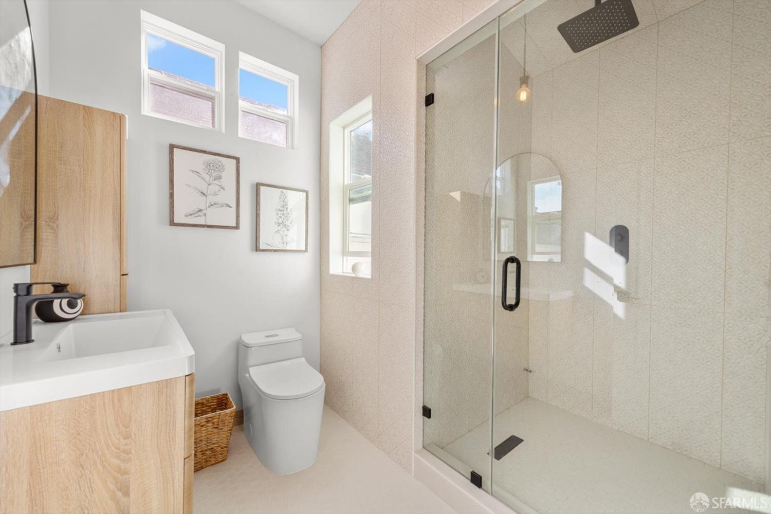 Photo #9: 423921024 Listing 