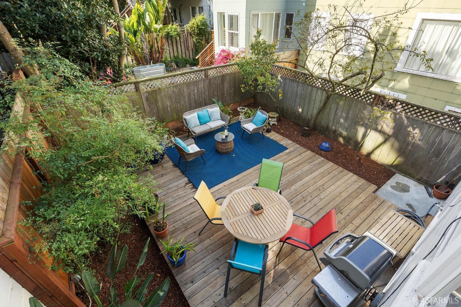 Photo #23: 423920408 Listing 