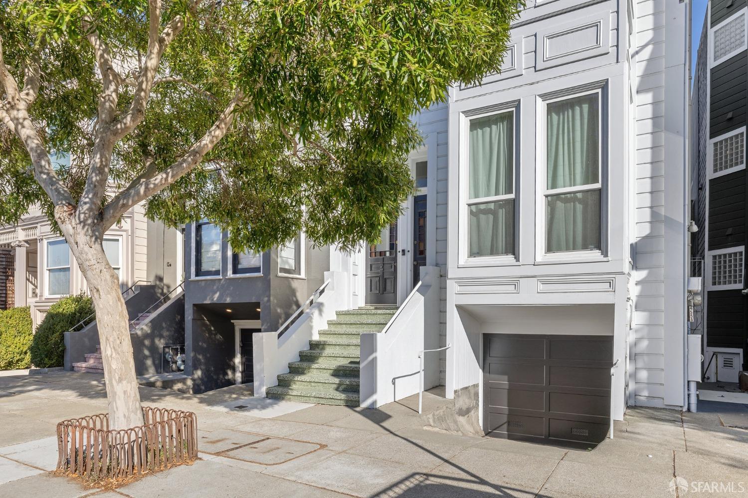 Photo #2: 423921666 Listing 
