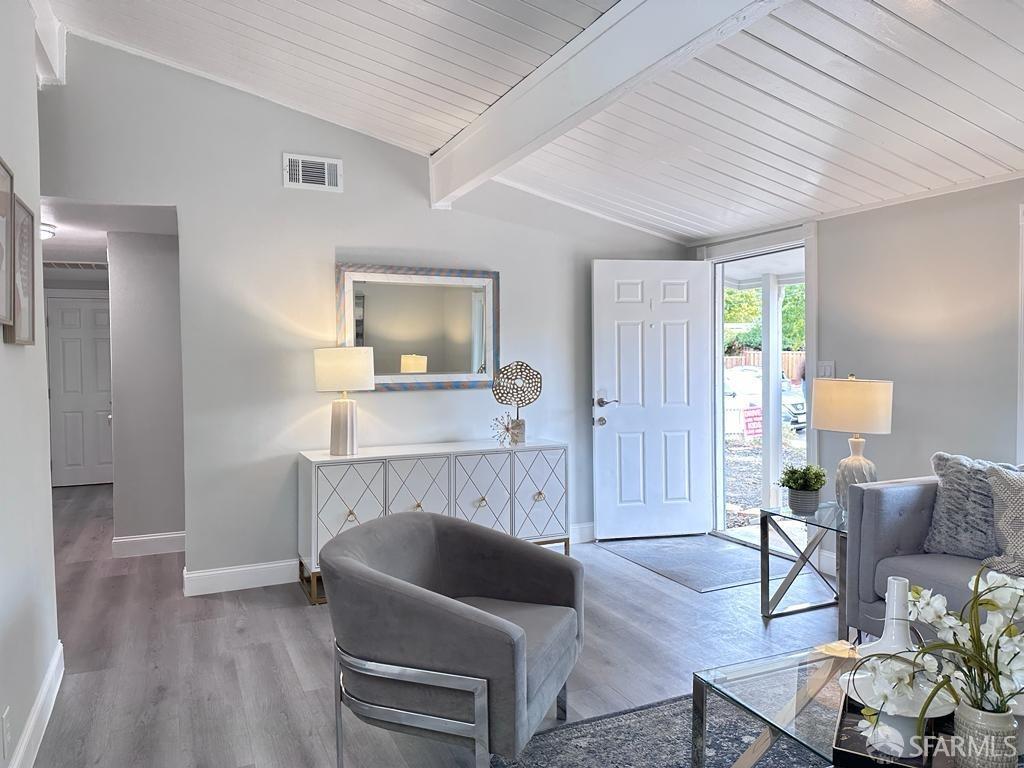 Detail Gallery Image 1 of 1 For 3043 N Chrisland Ct, Concord,  CA 94520 - 4 Beds | 2 Baths