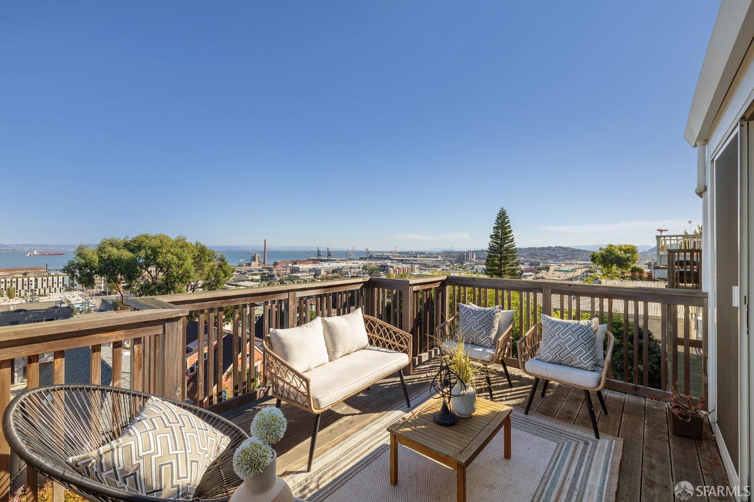 Photo #32: 423921666 Listing 