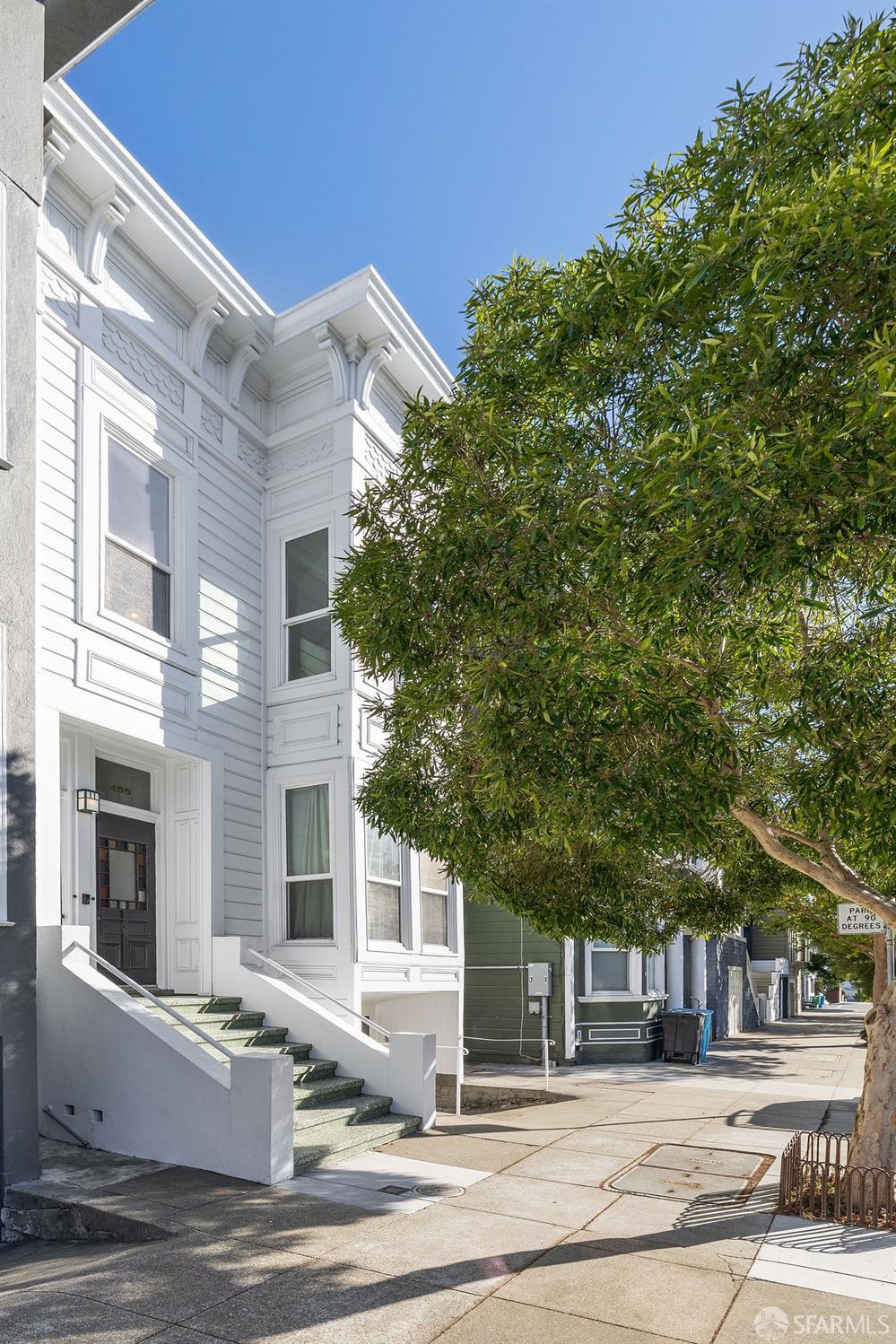 Photo #7: 423921666 Listing 