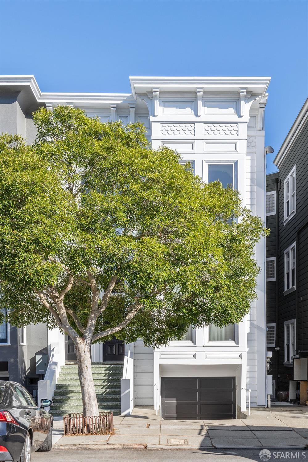 Photo #6: 423921666 Listing 